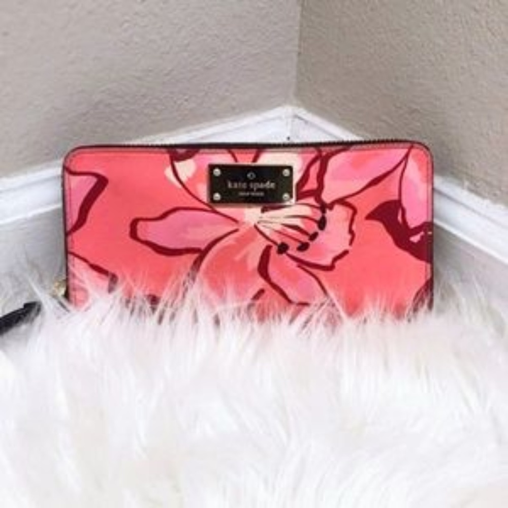 Kate Spade Blake Avenue Tiger Lily Neda Zip Wallet - Picture 3 of 8